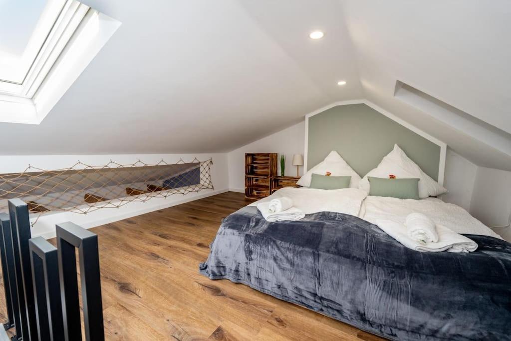 Moderne Maisonette Wohnung Im Fluesseviertel BRE Exteriör bild